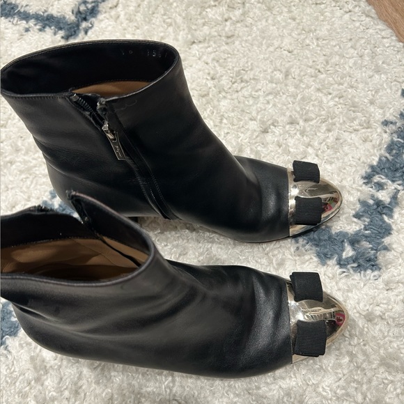 Women’s Ferragamo Black Booties size 8 - Picture 3 of 6